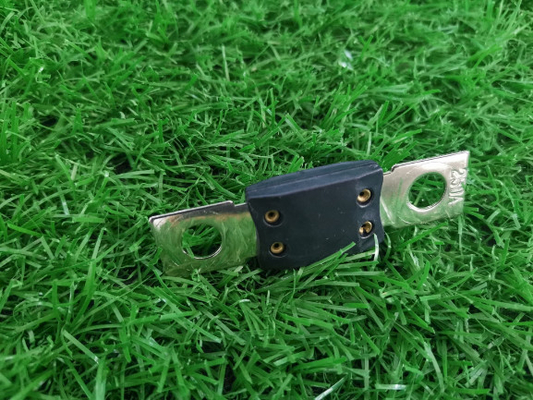 Mini Bolt Loại cầu chì tự động bằng gốm Điện áp thấp Dc32v
