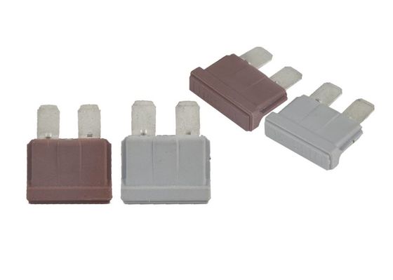 Ô tô thắp sáng 1 Amp Cầu chì hoạt động nhanh Vật liệu PBT Hình dạng phẳng