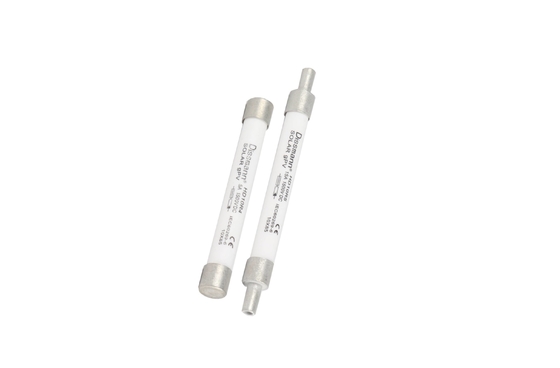 Cầu chì hệ thống lưu trữ năng lượng 10 × 85, Cầu chì ô tô 15a Tiêu chuẩn IEC60269.6