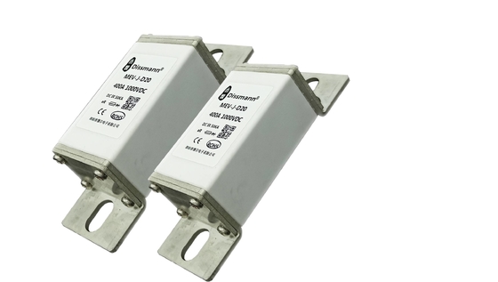 Cầu chì tự động hình vuông châu Âu 1000V DC MEV Series Tiêu chuẩn JASO-D622