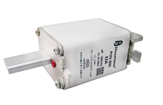 Bộ sạc pin Cầu chì PV năng lượng mặt trời Thân vuông 750volt Điện áp định mức