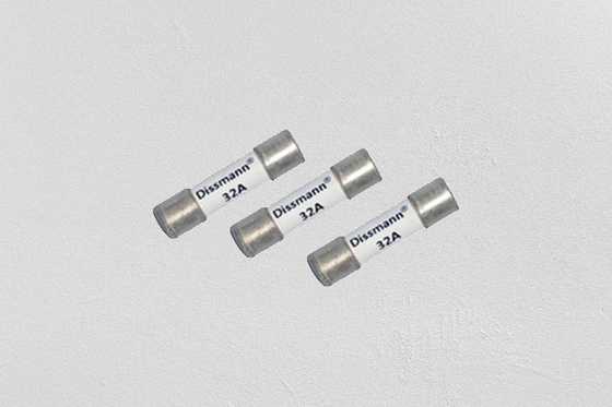 IEC60127 Cầu chì hộp nối PV, Cầu chì Hrc cao áp 32A