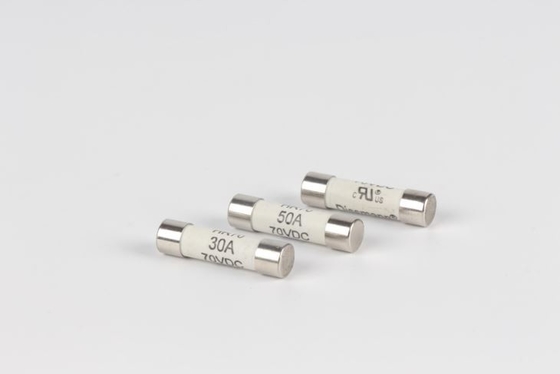 HR70 Cầu chì bán dẫn giao tiếp 5G 2.5KA 70VDC Ngắt